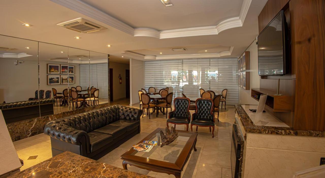 Lizon Curitiba Hotel Екстериор снимка