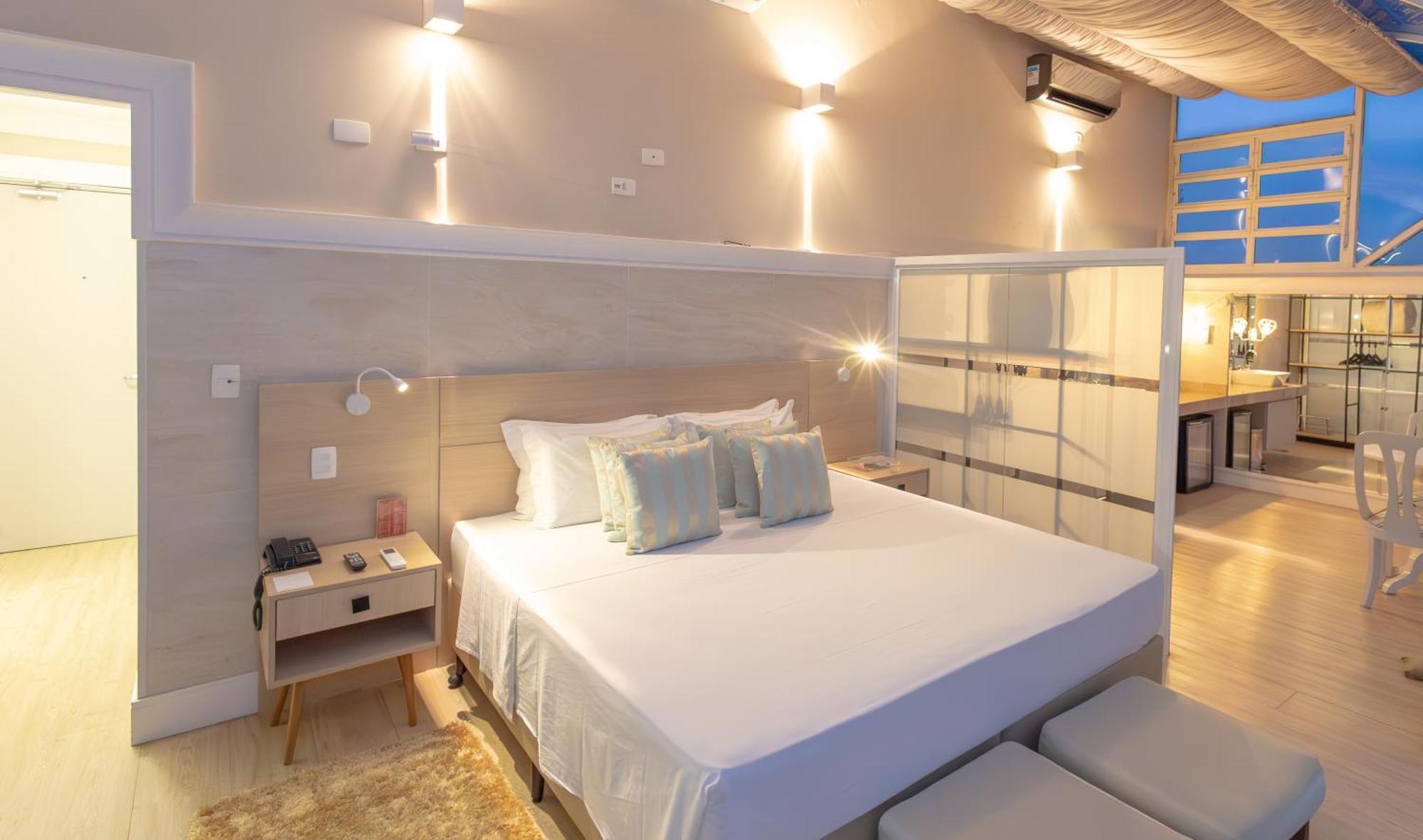 Lizon Curitiba Hotel Екстериор снимка