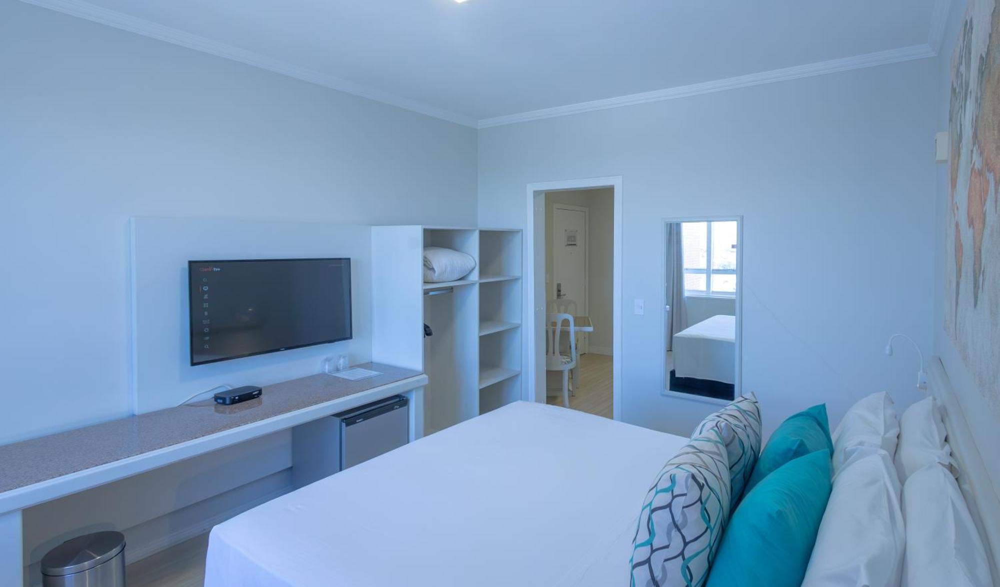 Lizon Curitiba Hotel Екстериор снимка