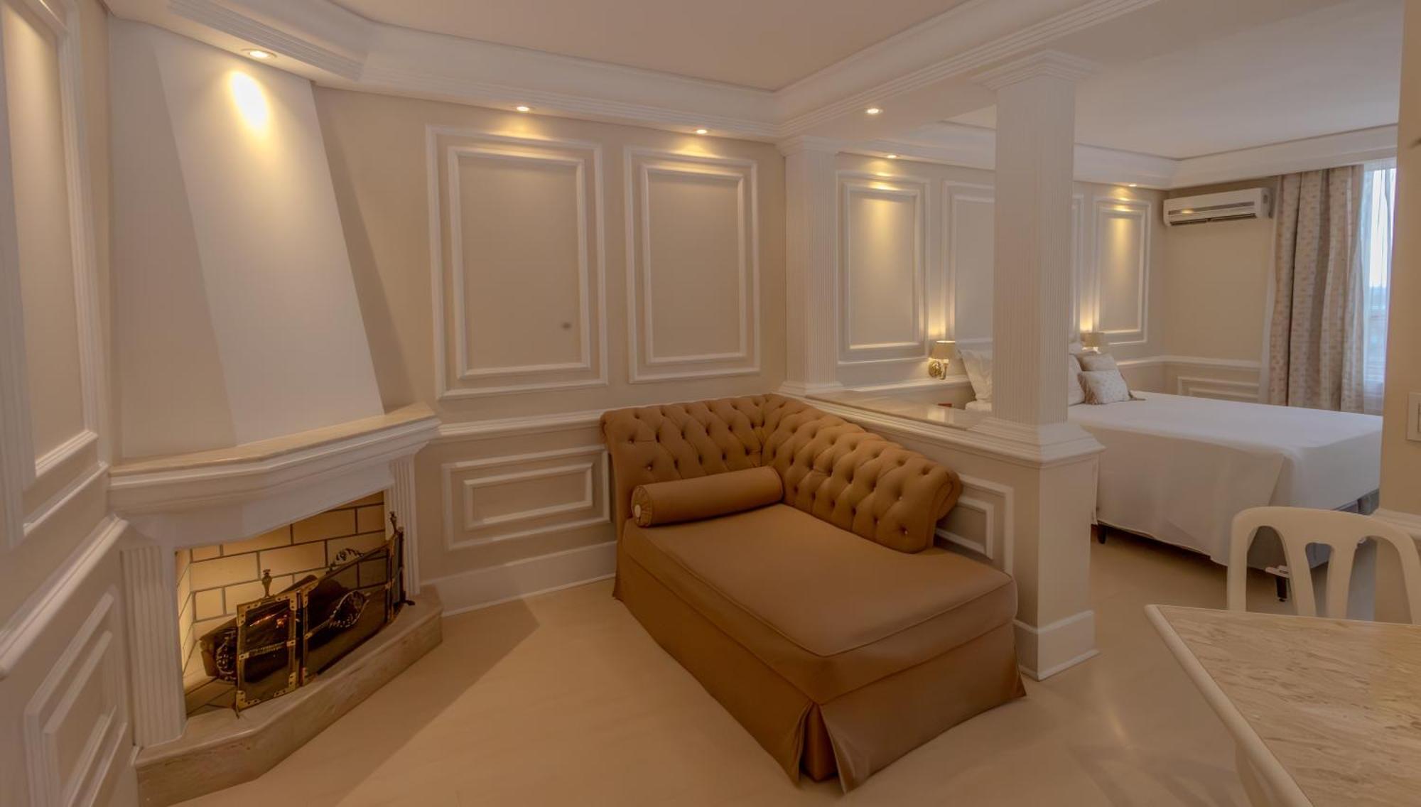 Lizon Curitiba Hotel Екстериор снимка