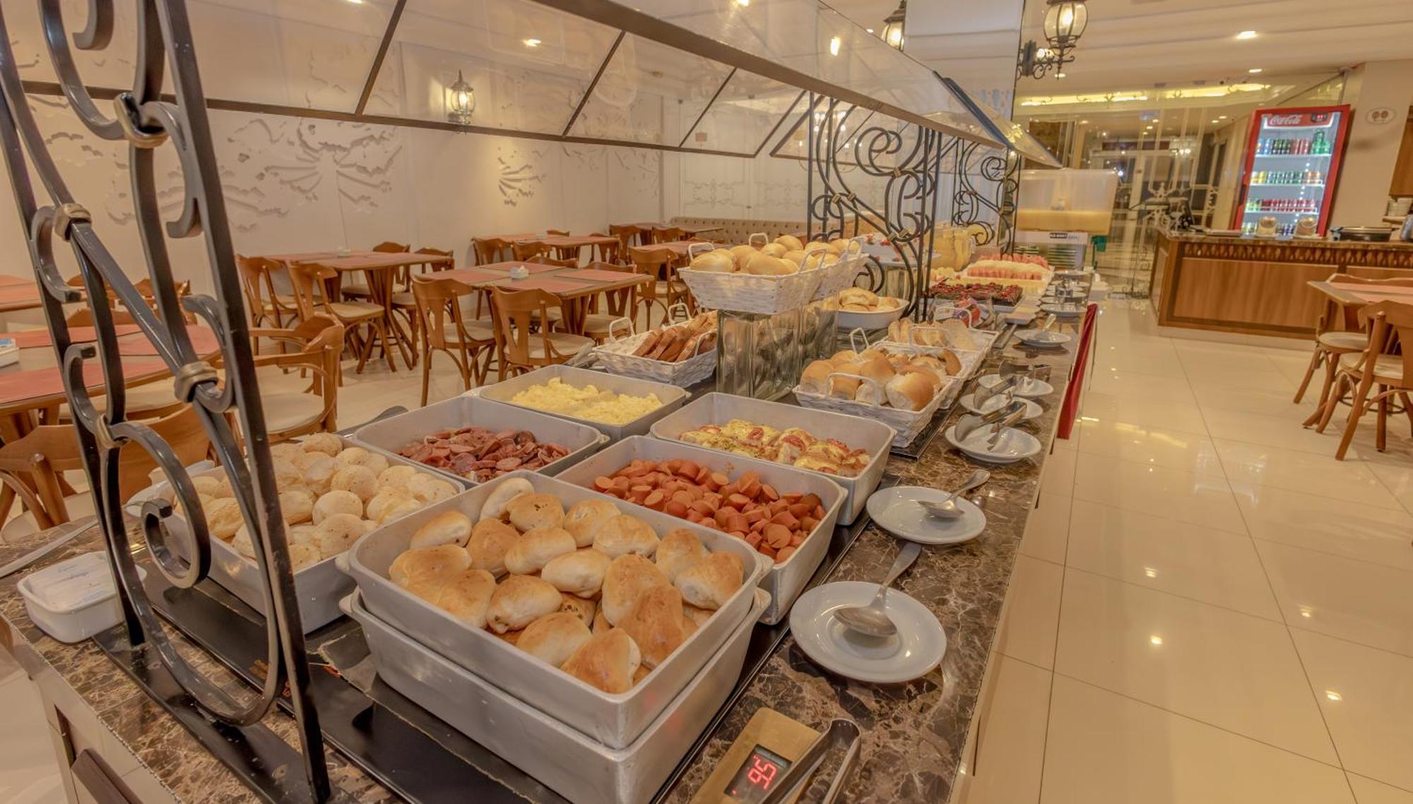 Lizon Curitiba Hotel Екстериор снимка